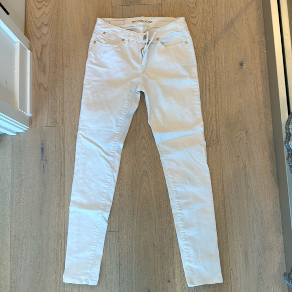 White Jeans
